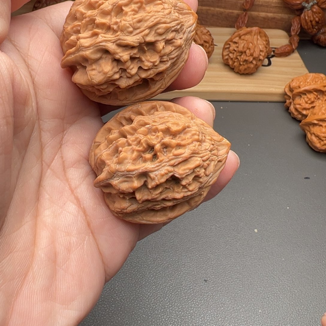 文玩核桃把件大沽石