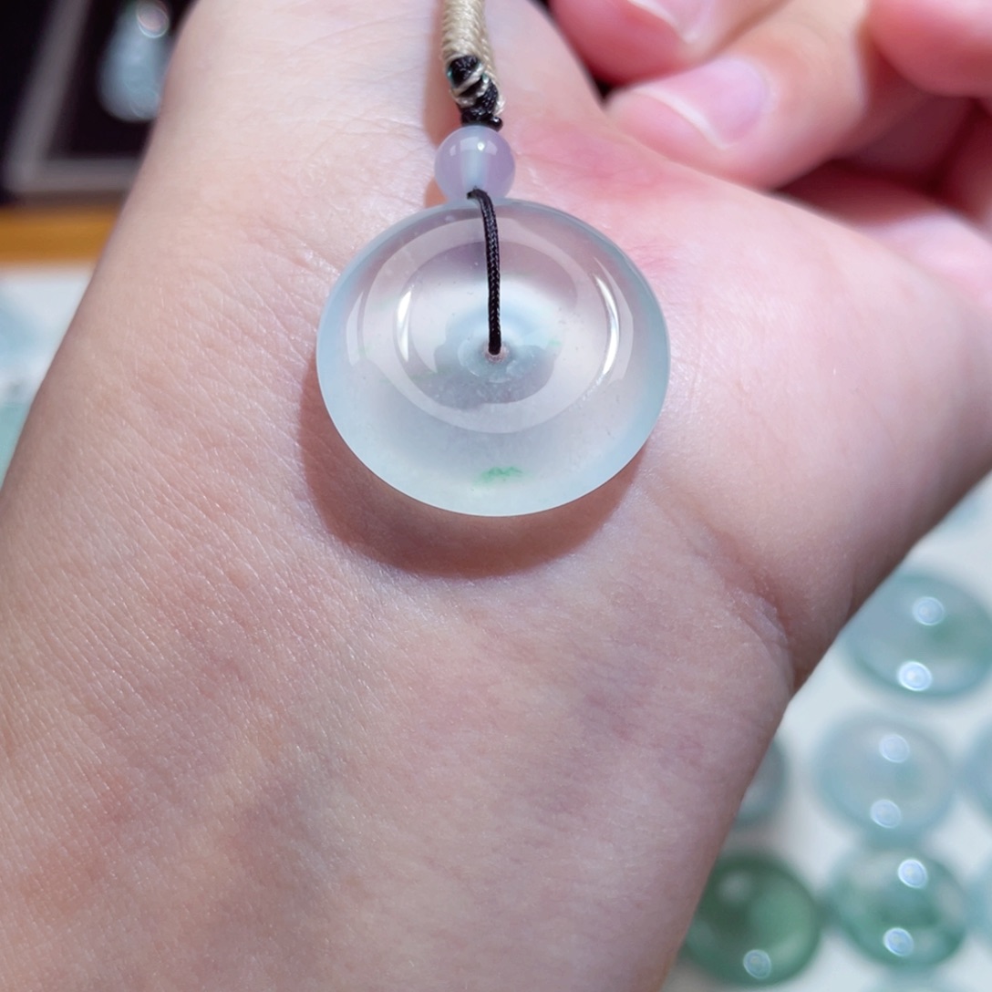 颈饰未镶嵌翡翠扣子