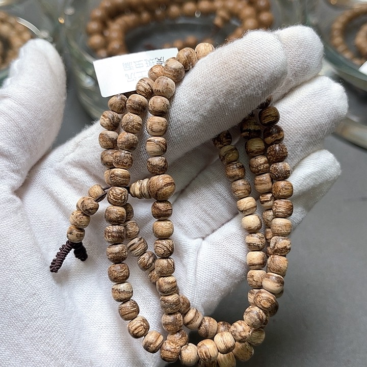 沉香手串芽庄土沉虎斑老料5mm多9分沉