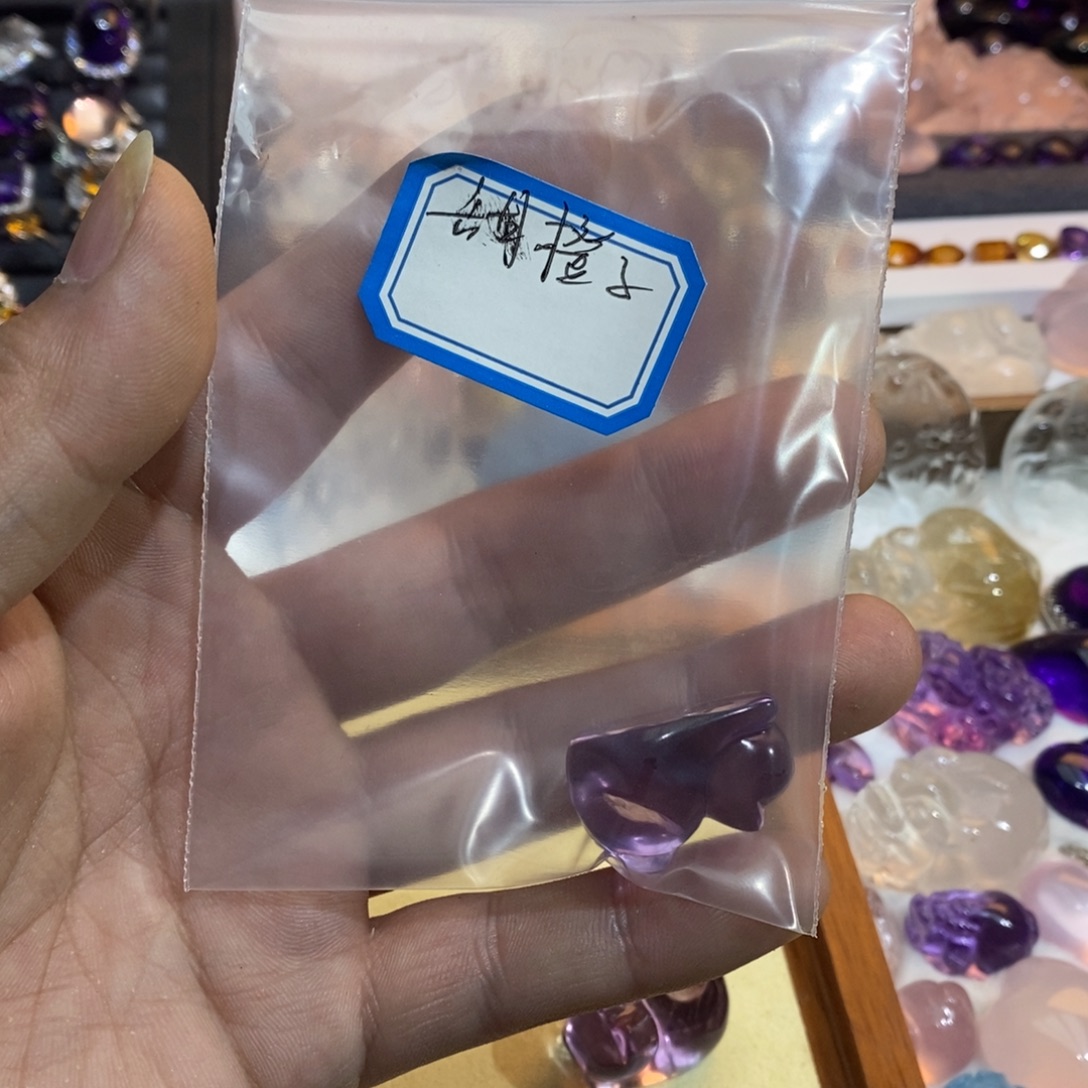 紫晶未镶嵌颈饰天然巴西紫晶趴趴猫