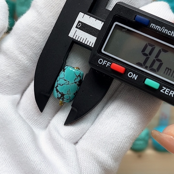 绿松石珠宝未镶嵌