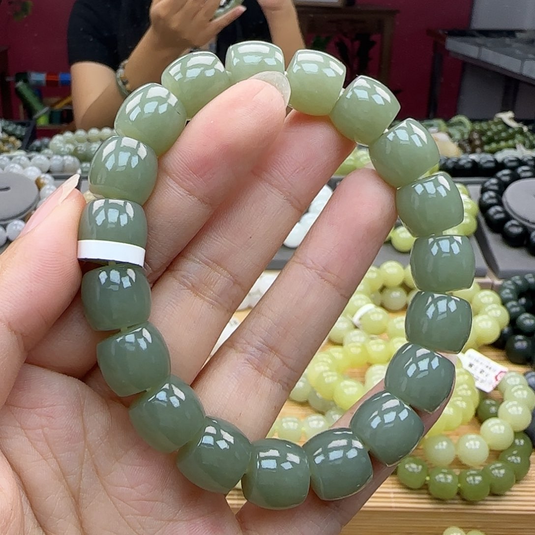 手串未镶嵌和田玉