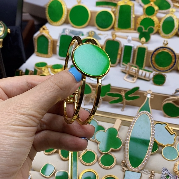 哆***妈钛钢时尚全包手镯