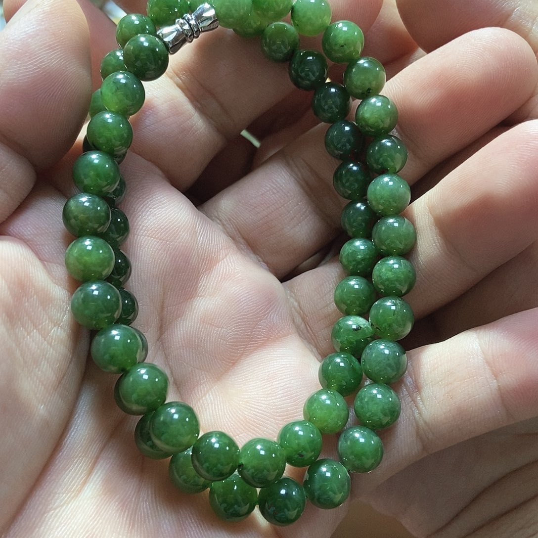 和田玉（糖玉）未镶嵌颈饰和田碧玉珠链