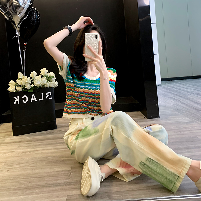 涂鸦直筒牛仔裤女夏季薄款2025新款设计感多巴胺彩绘宽松阔腿裤子