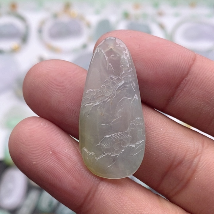 翡翠吊坠(不含链)未镶嵌