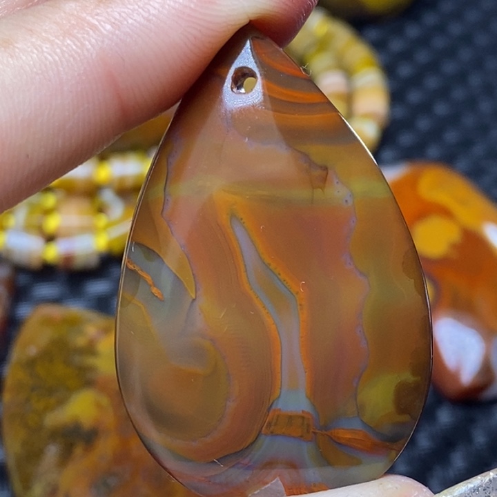 玛瑙/玉髓颈饰未镶嵌