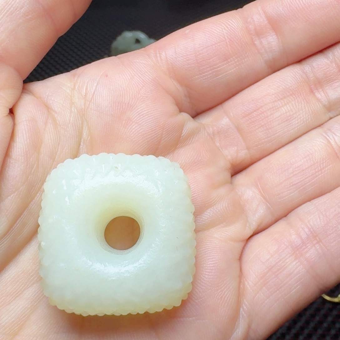 和田玉把件未镶嵌