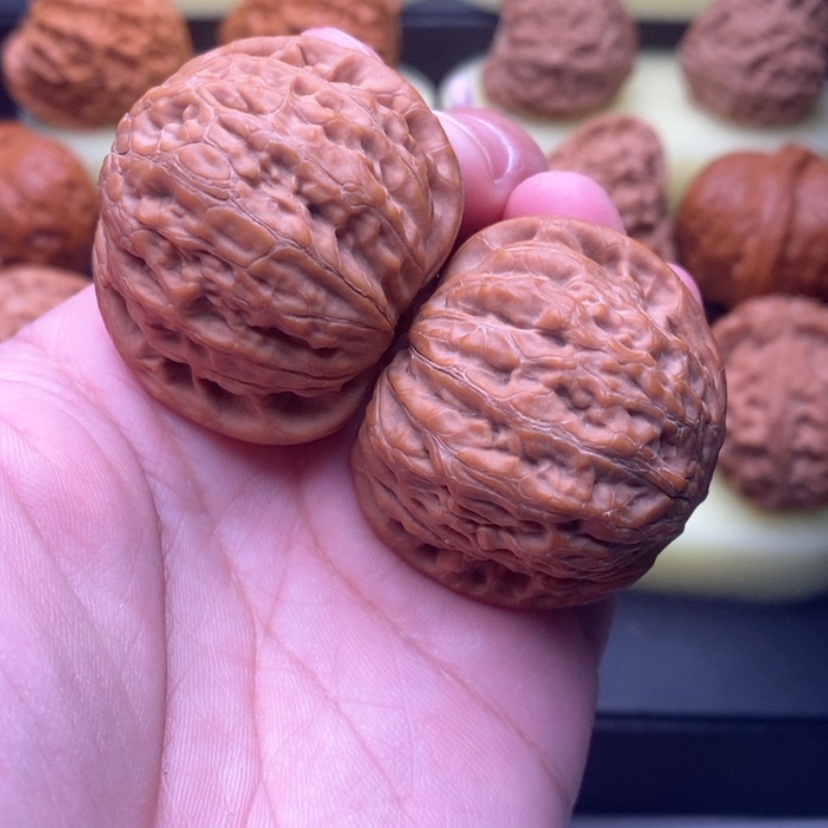 【闪购商品】文玩核桃吊坠39尺铁锤