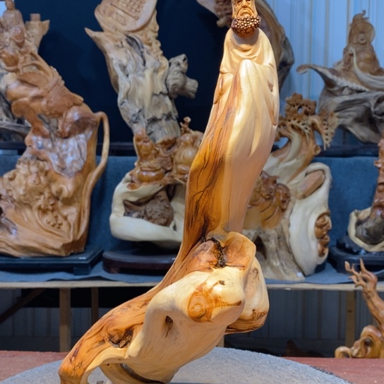 柏木（崖柏）根雕摆件