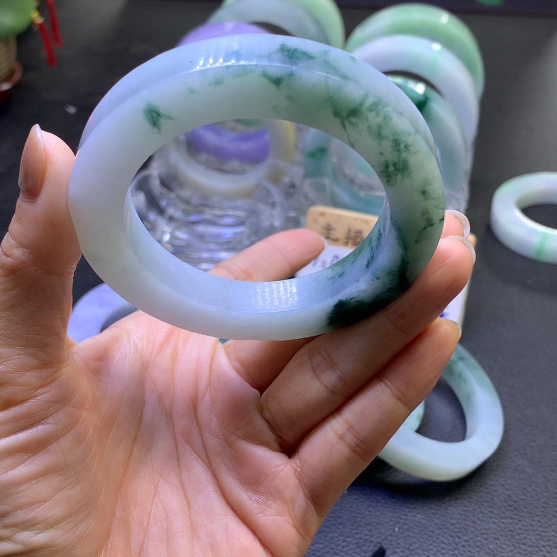 未镶嵌手镯定制翡翠1****子