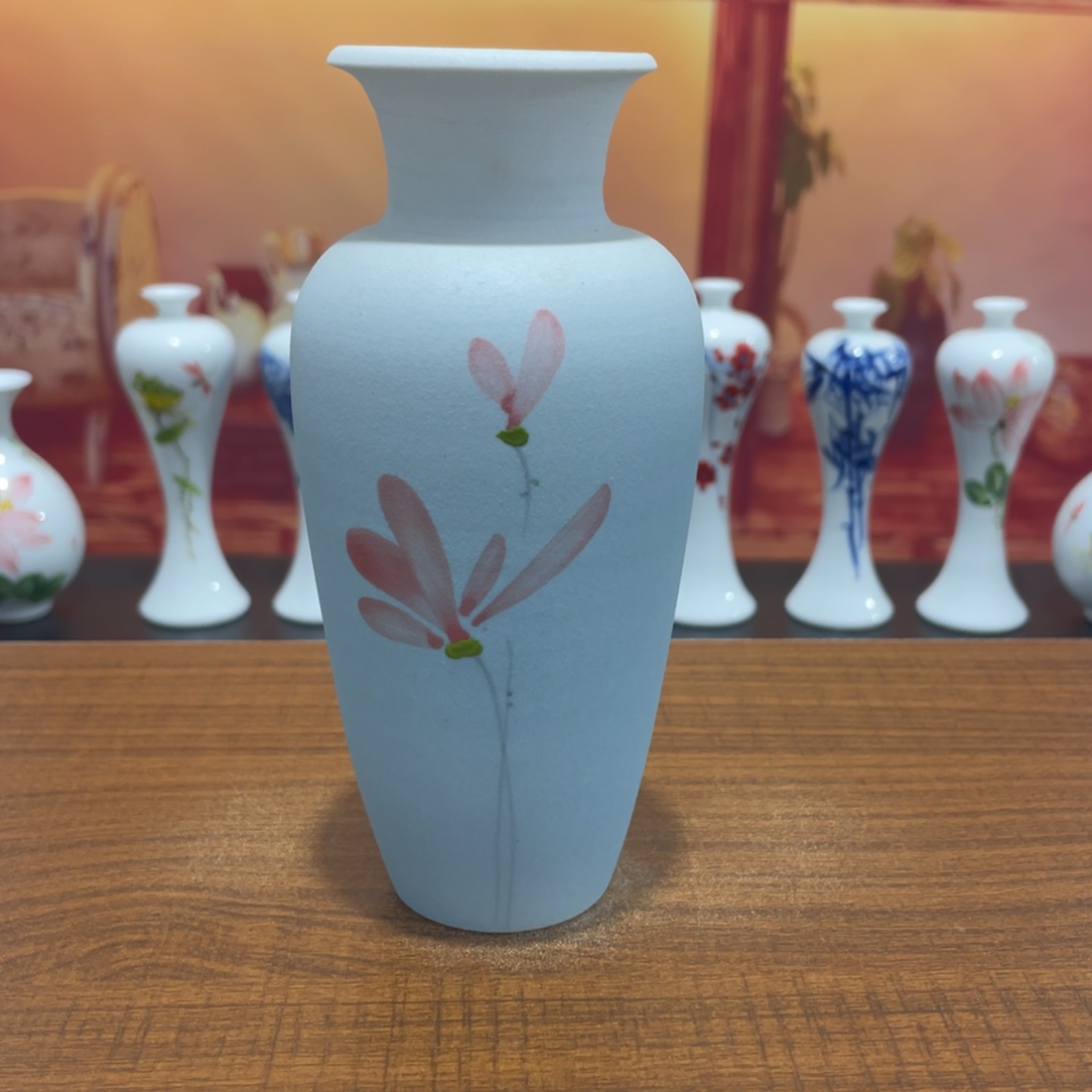 陶瓷景德镇小花瓶等着你