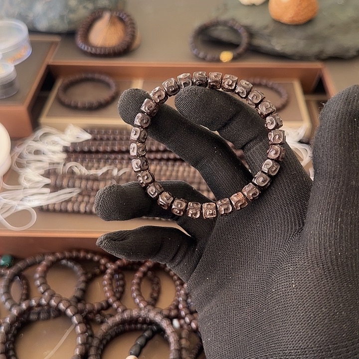 大***儿椰蒂吊坠87饕餮单圈