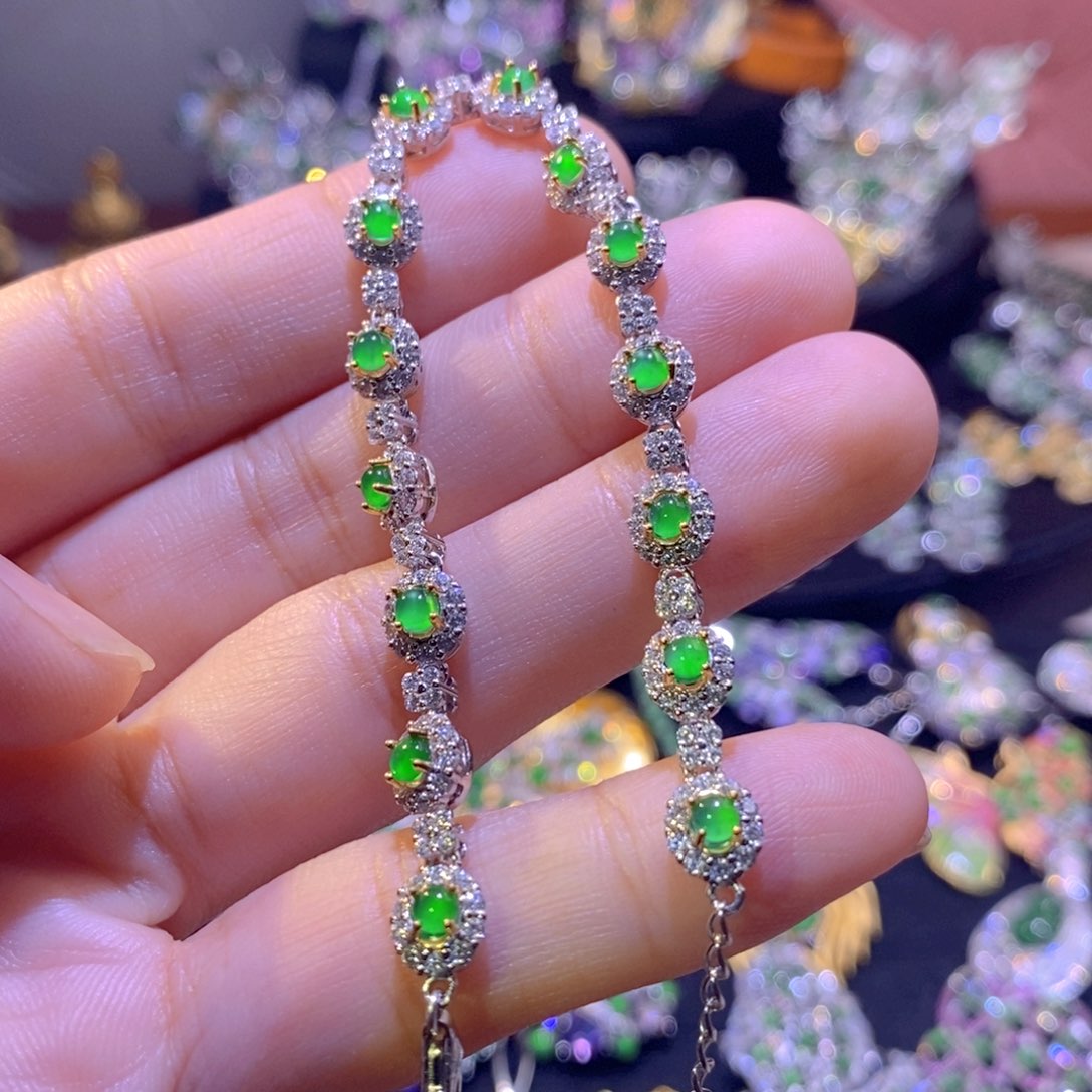 翡翠银S925镶嵌项圈天然翡翠