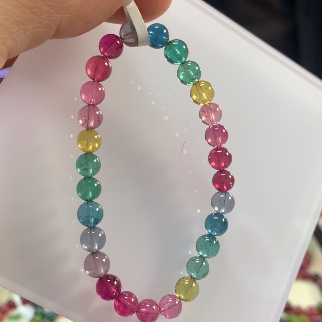 未镶嵌碧玺手链6.7左右