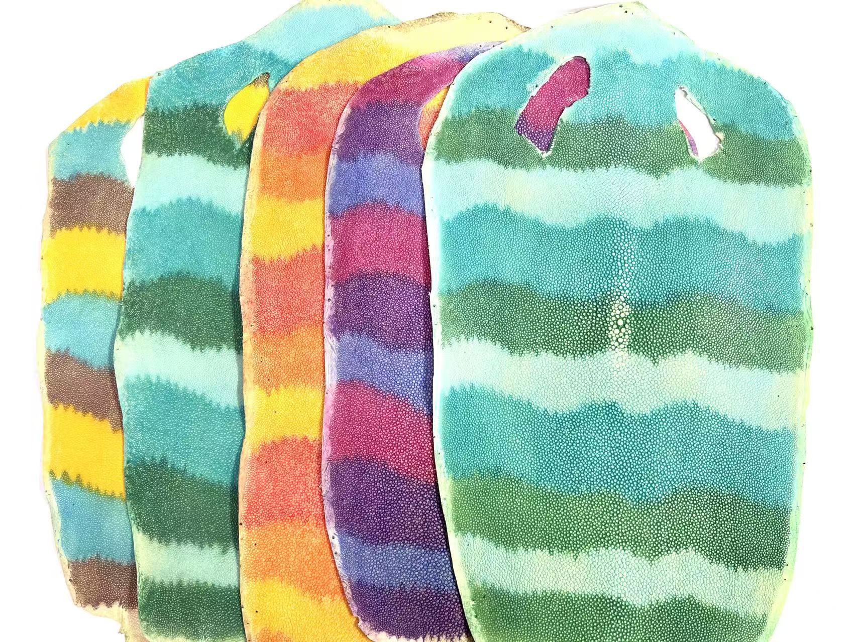 IE 【耳机包】 “小金金”多巴胺撞色小包挂稀有动物皮（无链条）      