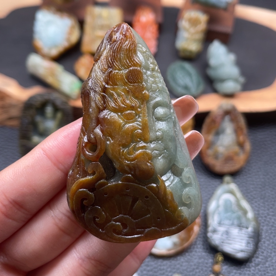 定制翡翠未镶嵌翡翠