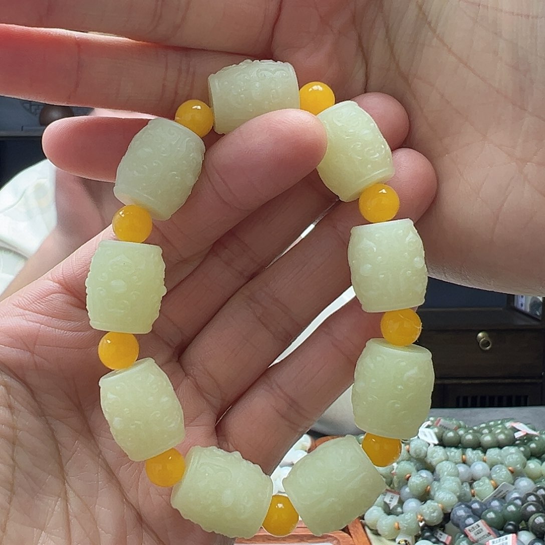 和田玉手链未镶嵌18黄口