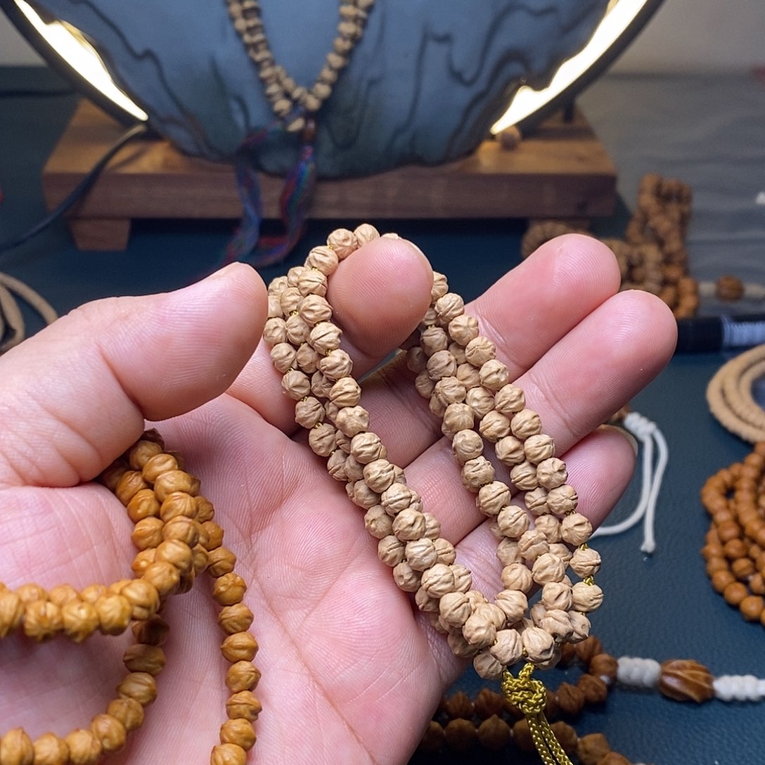 柏香籽/百香籽吊坠