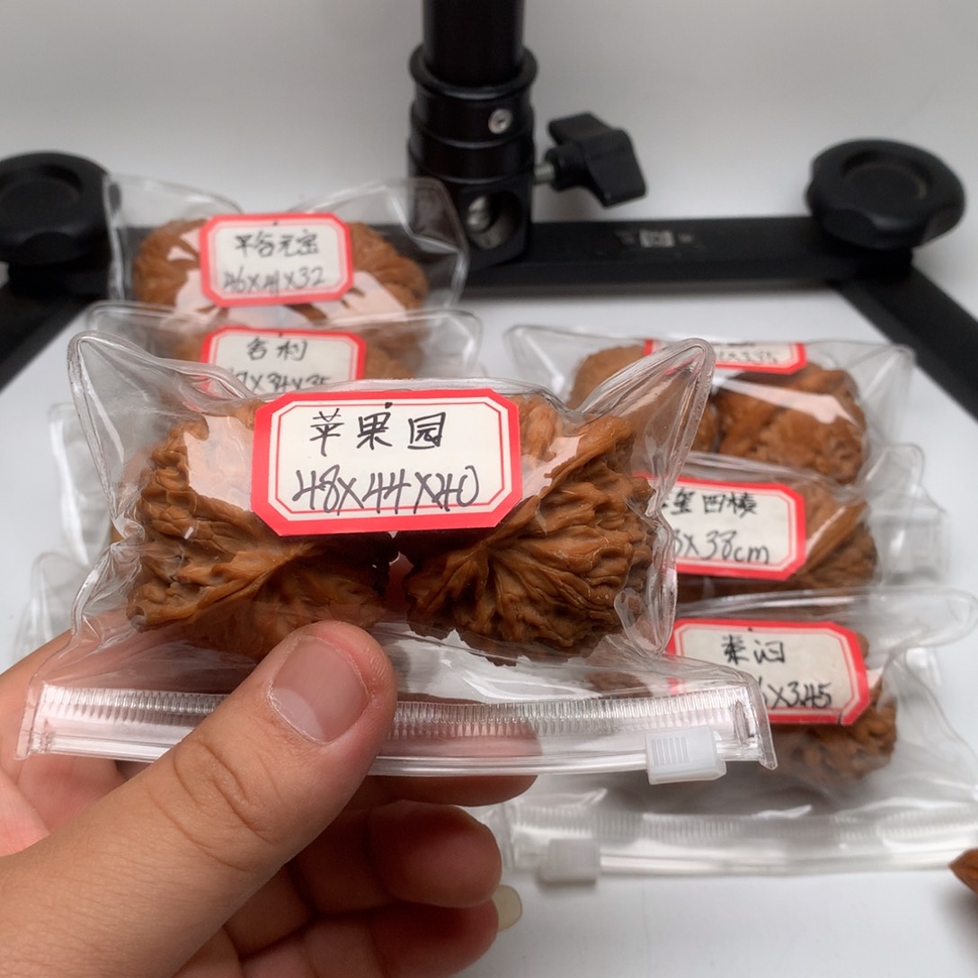 文玩核桃把件大***岁苹果
