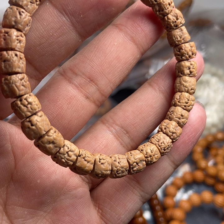 菩提根/象牙果吊坠￴****户今天