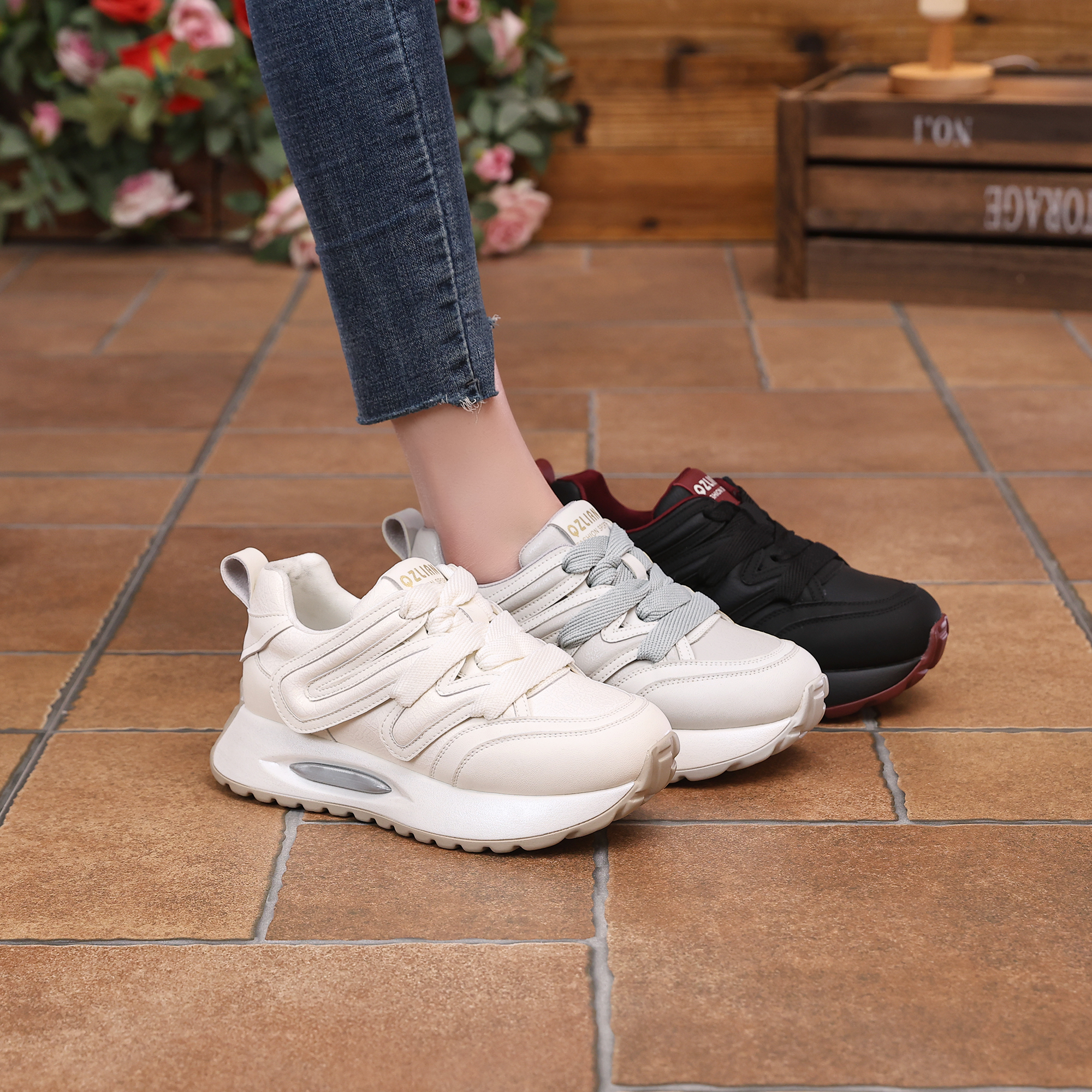 千之恋A增高5CM2025春季新款透气复古风厚底软底百搭单鞋女鞋8521