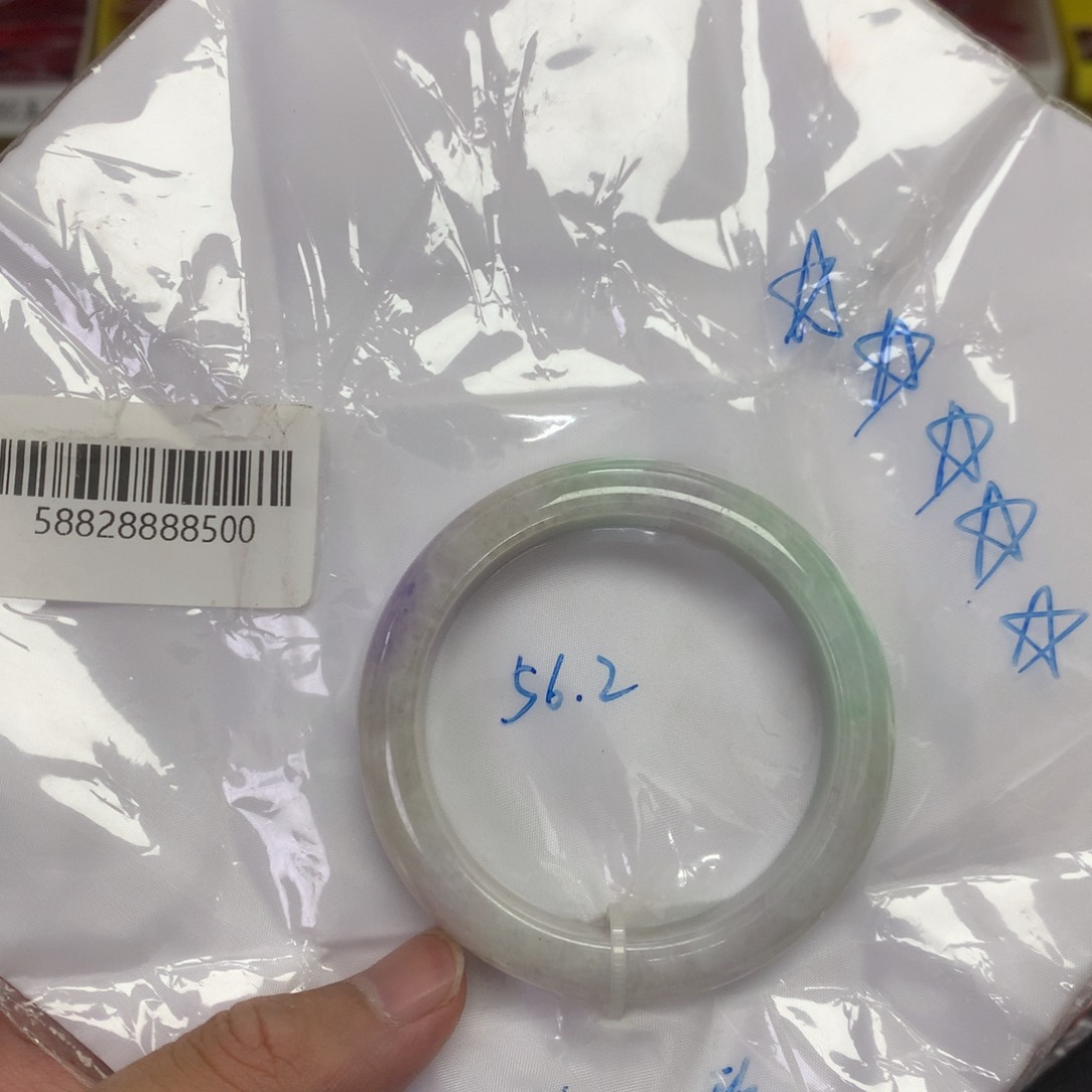 翡翠手镯未镶嵌天然缅甸翡翠手镯