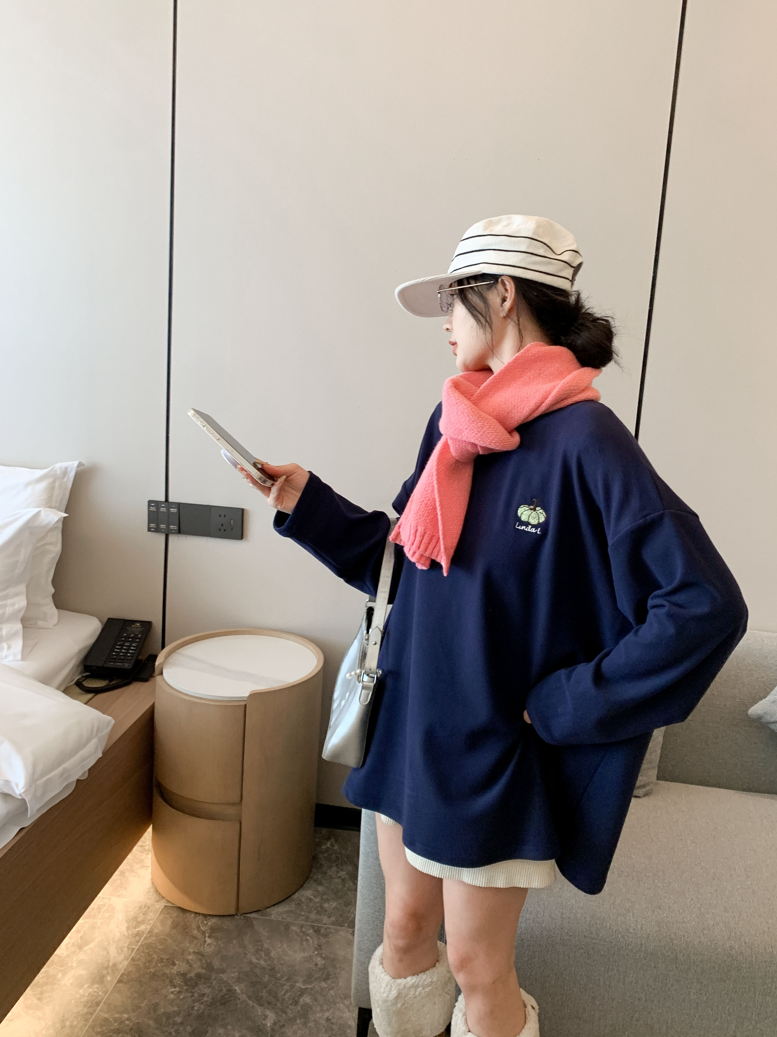 2025冬季新款大码时尚气质百搭宽松舒适亲肤打底（99215）