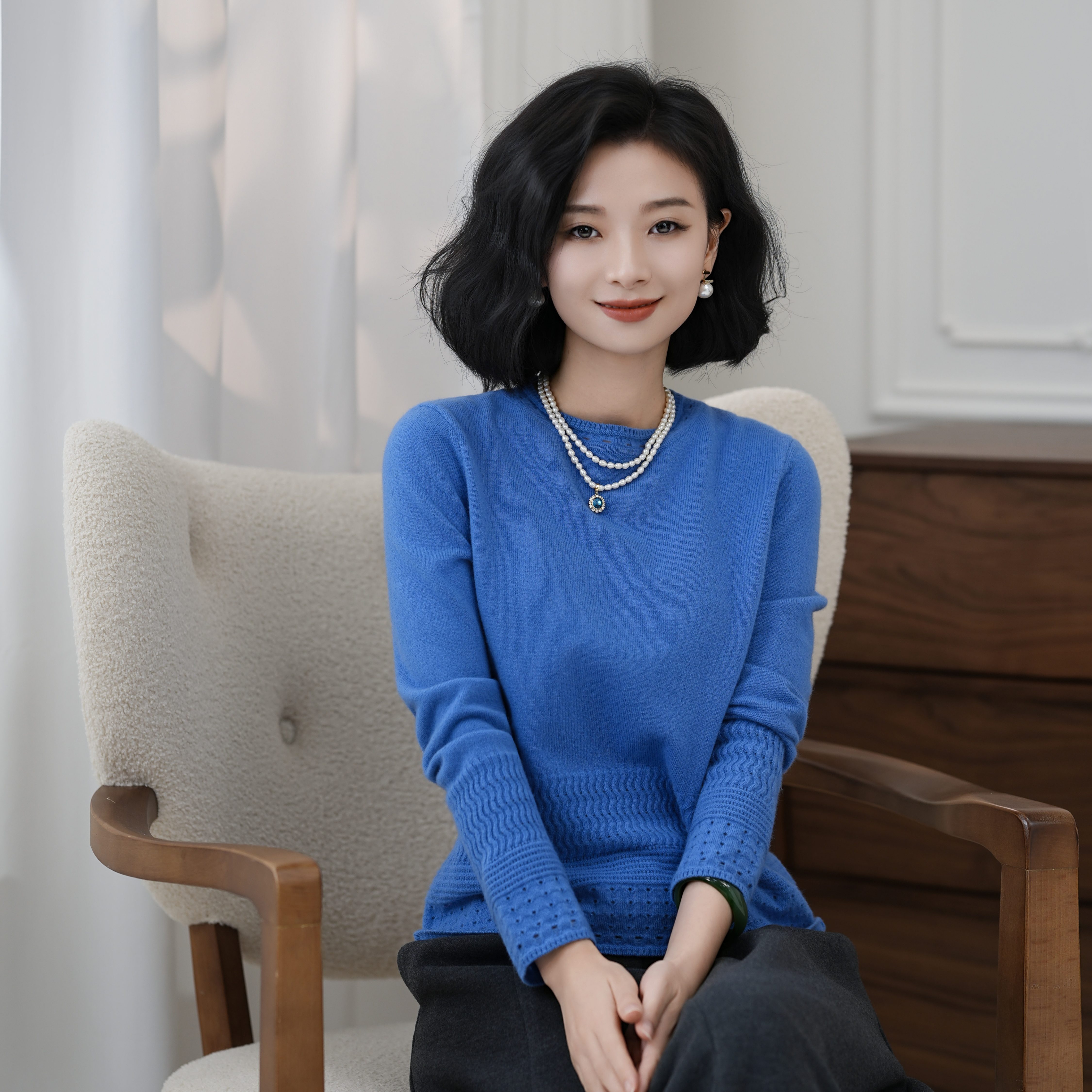 西子/【温柔呼吸】100羊毛进口机器镂空设计感针织上衣/MSBH1739