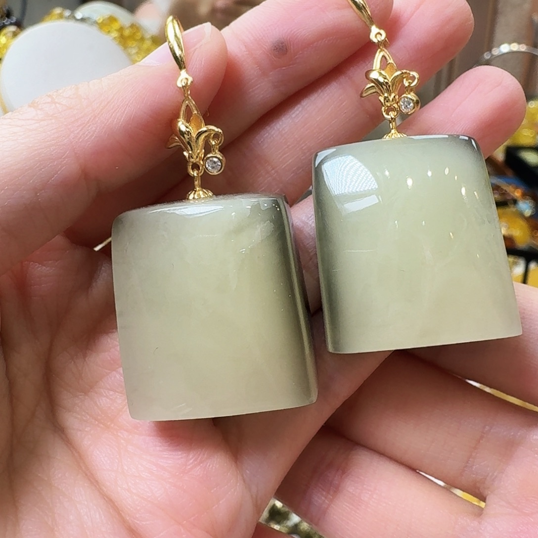 琥珀未镶嵌颈饰耳坠