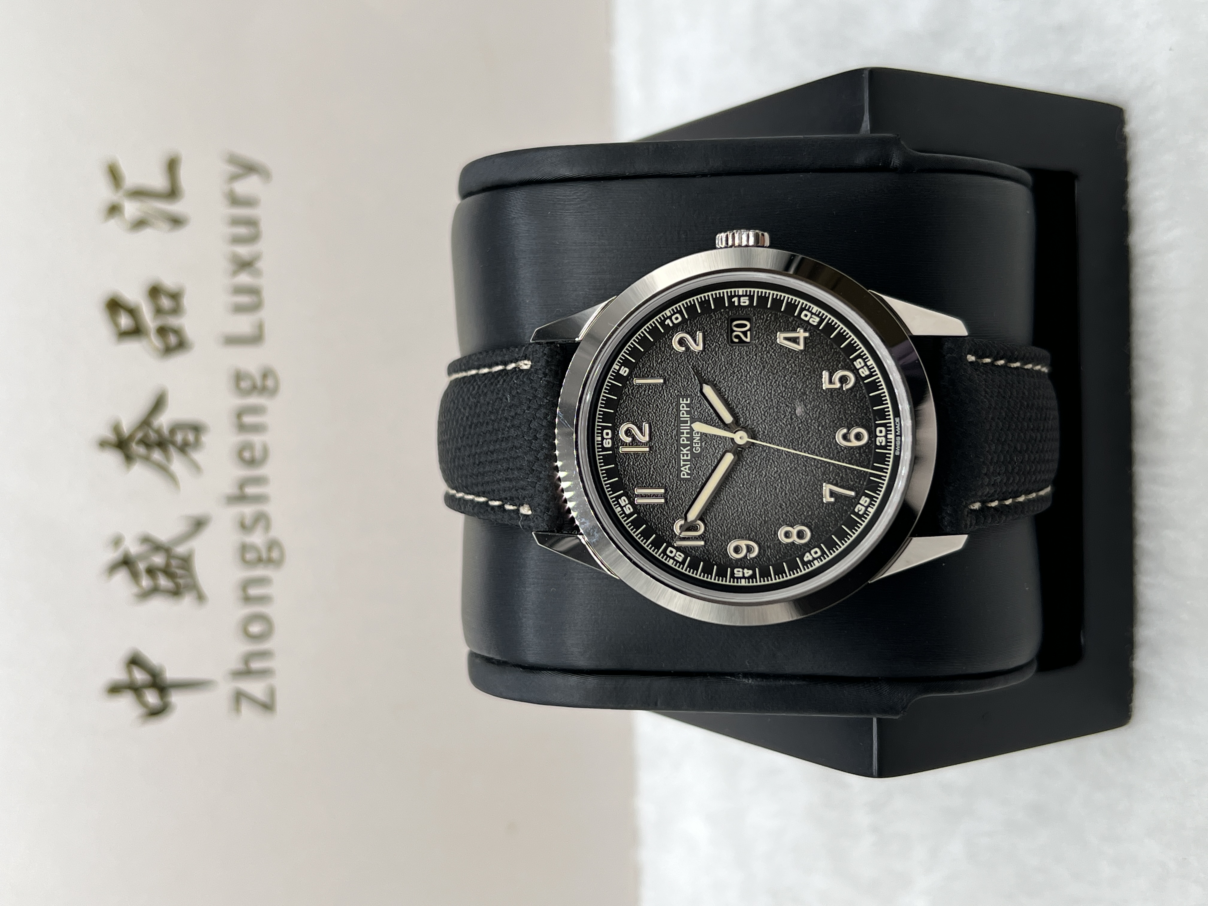 未使用 Patek Philippe/百达翡丽 24年5226G灰皮经典时尚男士名表