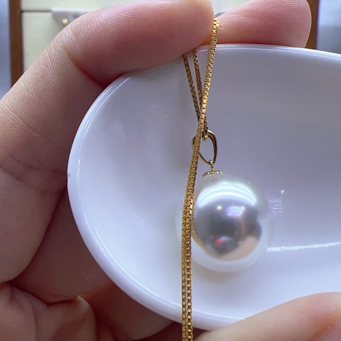 淡水珍珠吊坠(赠链)18K金镶嵌