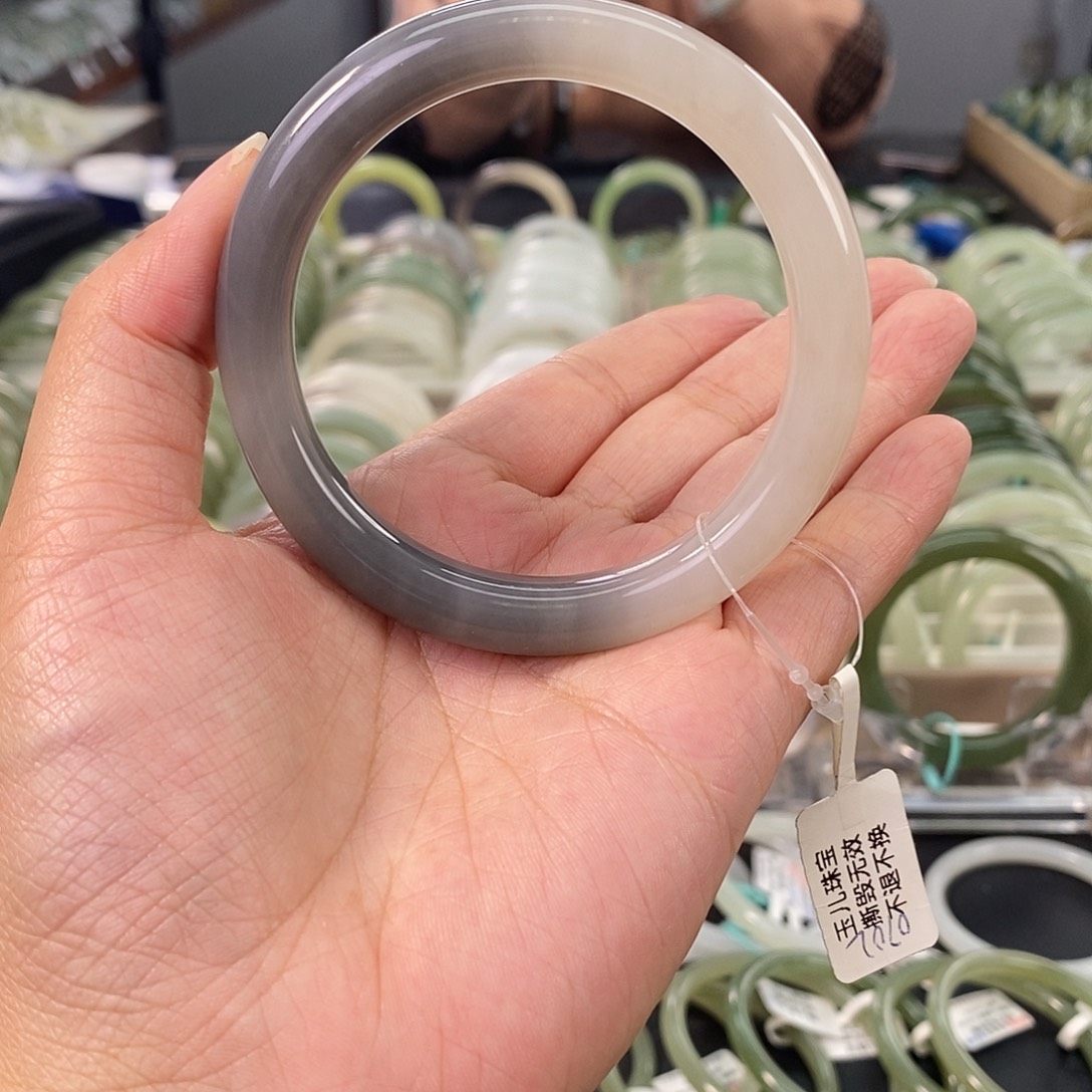 和田玉和田玉手镯56未镶嵌夕*