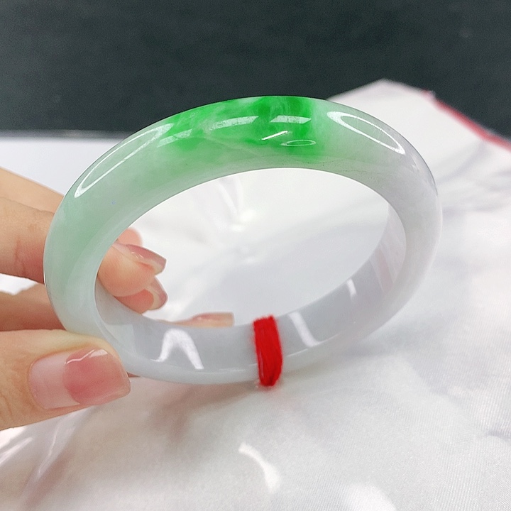 翡翠未镶嵌手镯圈55，18056