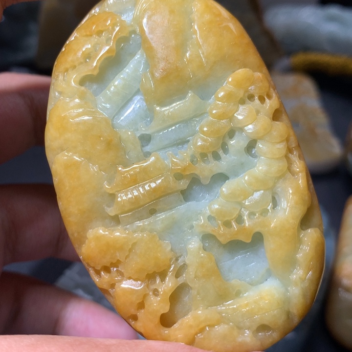 翡翠未镶嵌颈饰保真天然a货翡翠