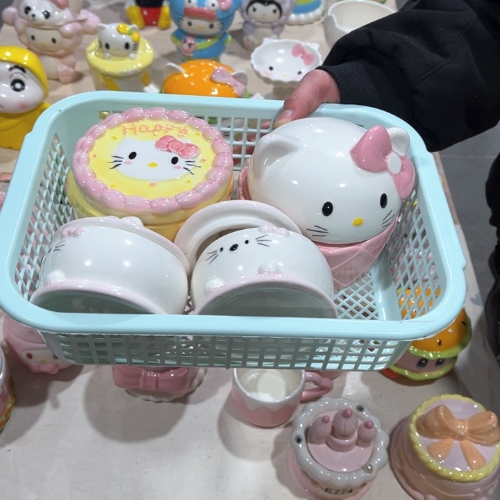 紫砂茶叶罐这么多人