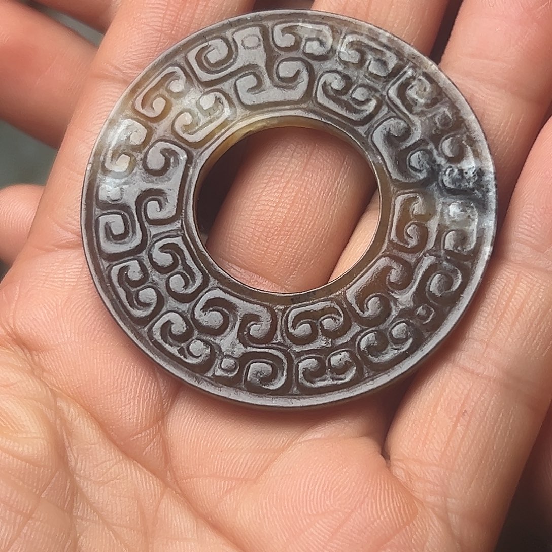 用***6和田玉未镶嵌挂件