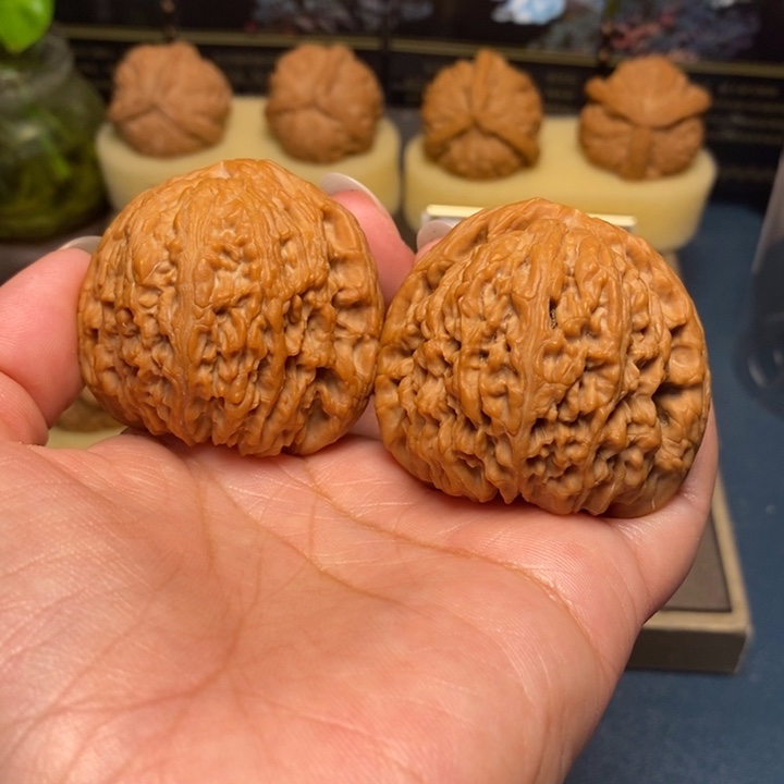 【闪购商品】把件文玩核桃安*生南疆石