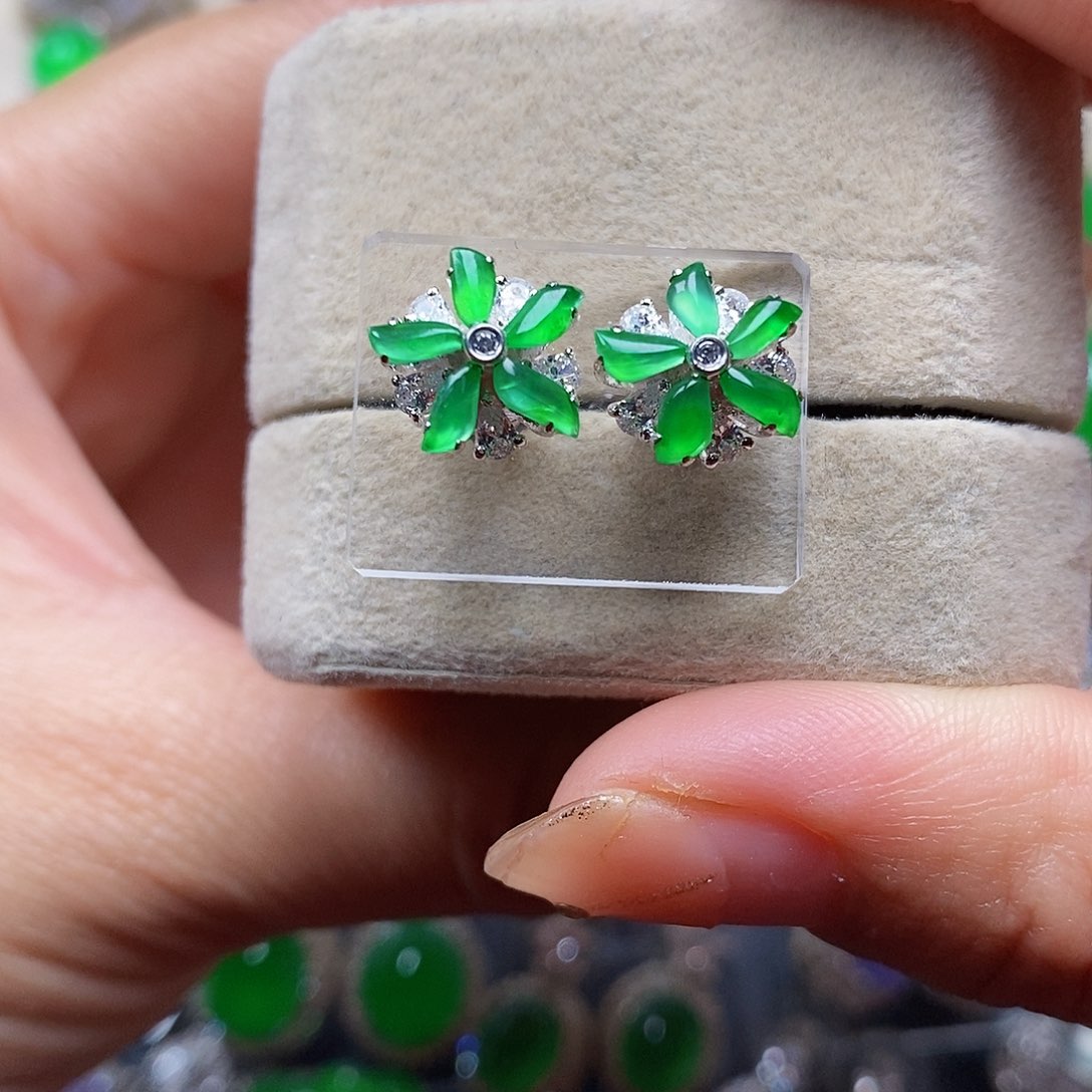 翡翠耳饰未镶嵌翡翠耳釘