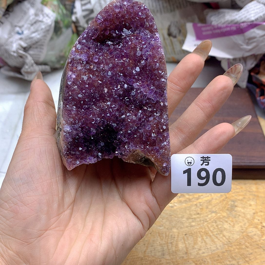 紫晶大型摆件（非配饰）未镶嵌