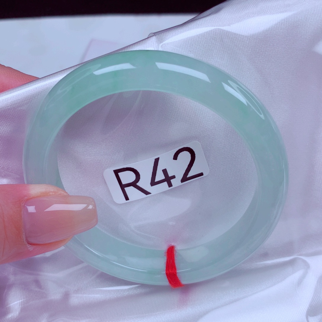 翡翠未镶嵌手镯手镯