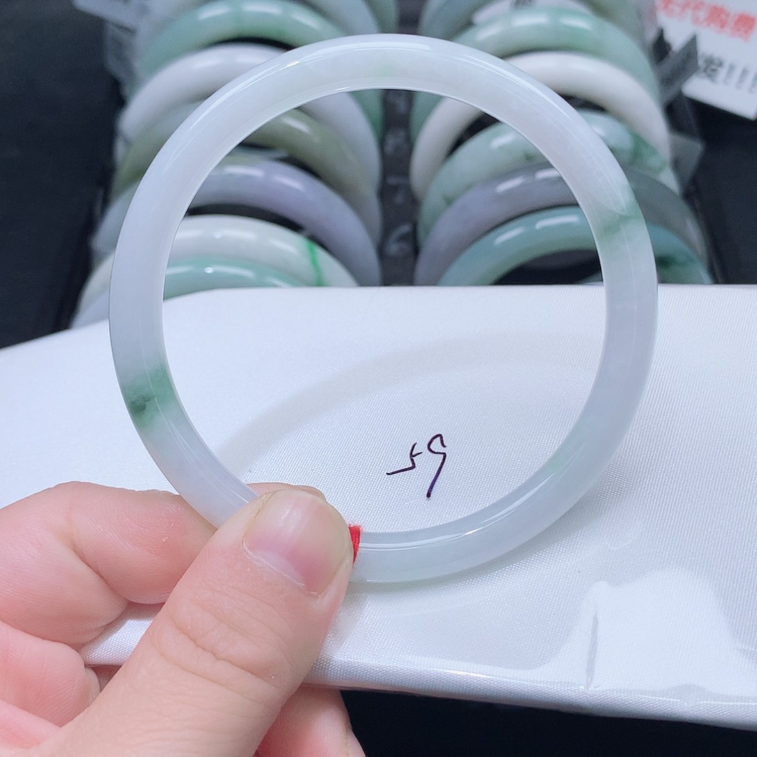 翡翠未镶嵌手镯39