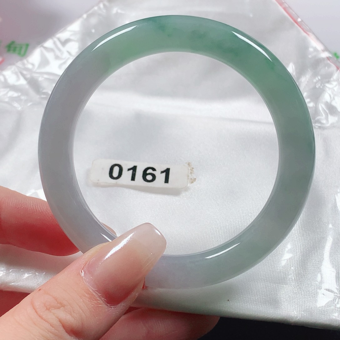 未镶嵌手镯（圆镯）翡翠天然翡翠手镯0161