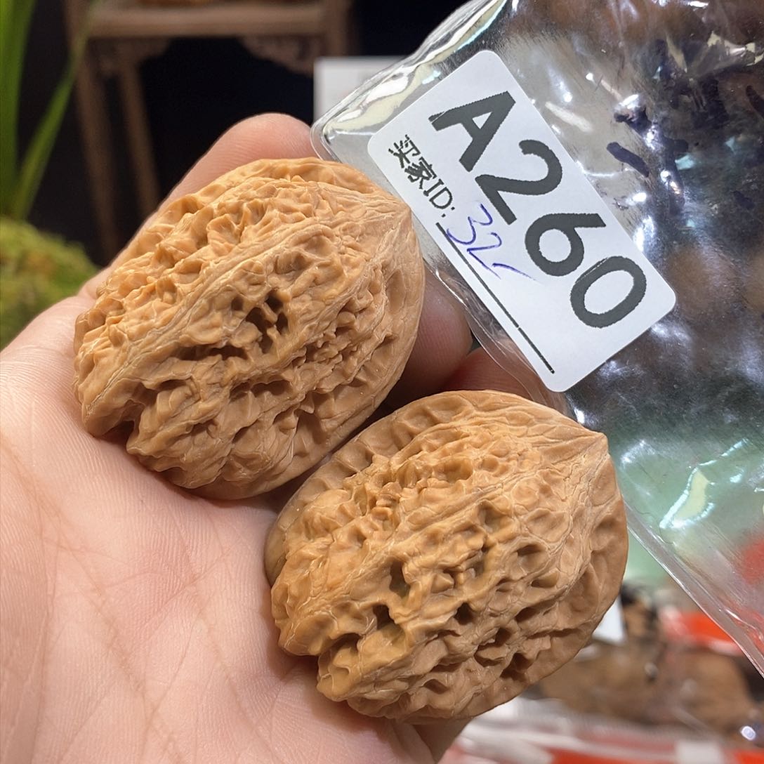 桃核把件将军榜。         37尺