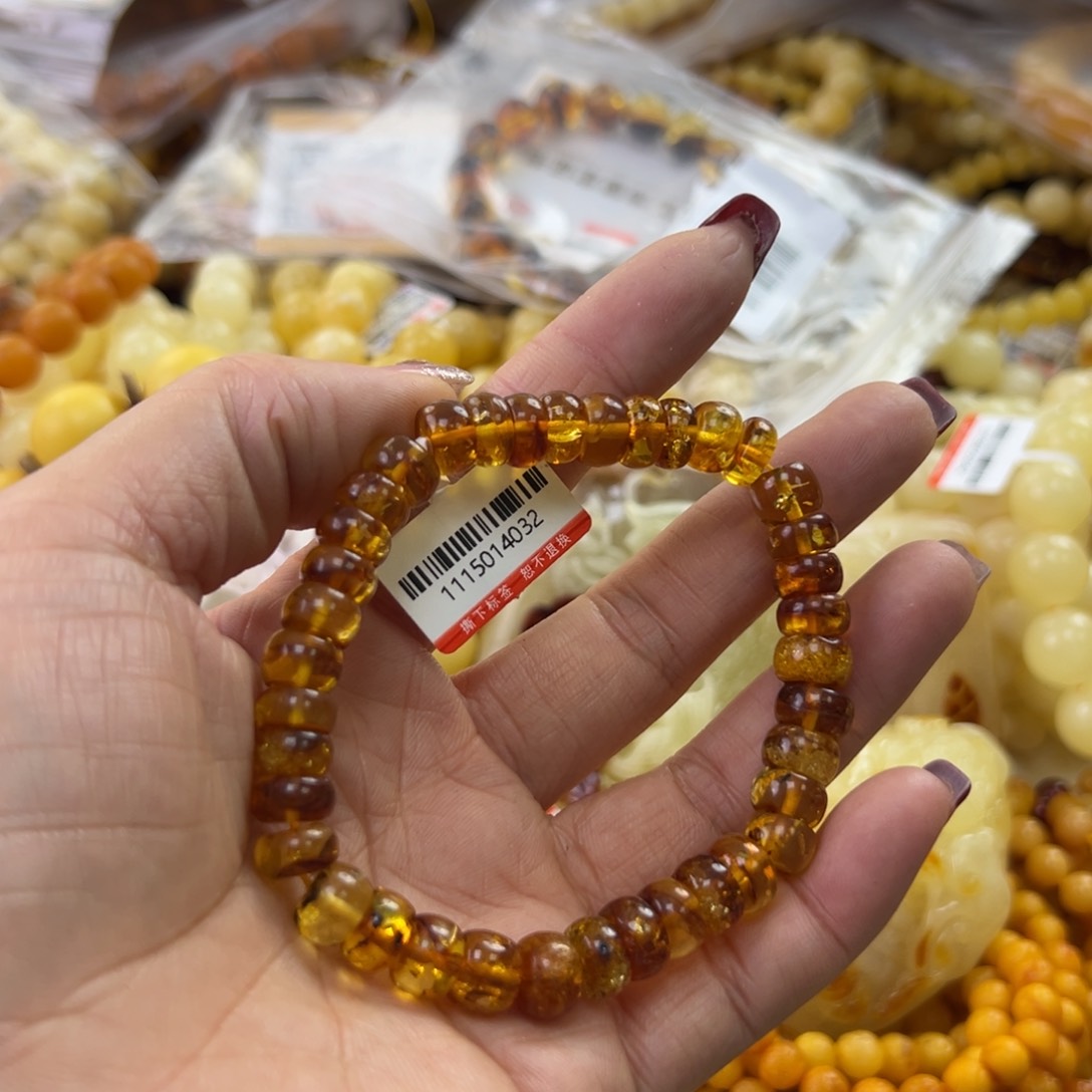 琥珀珠宝奇石未镶嵌