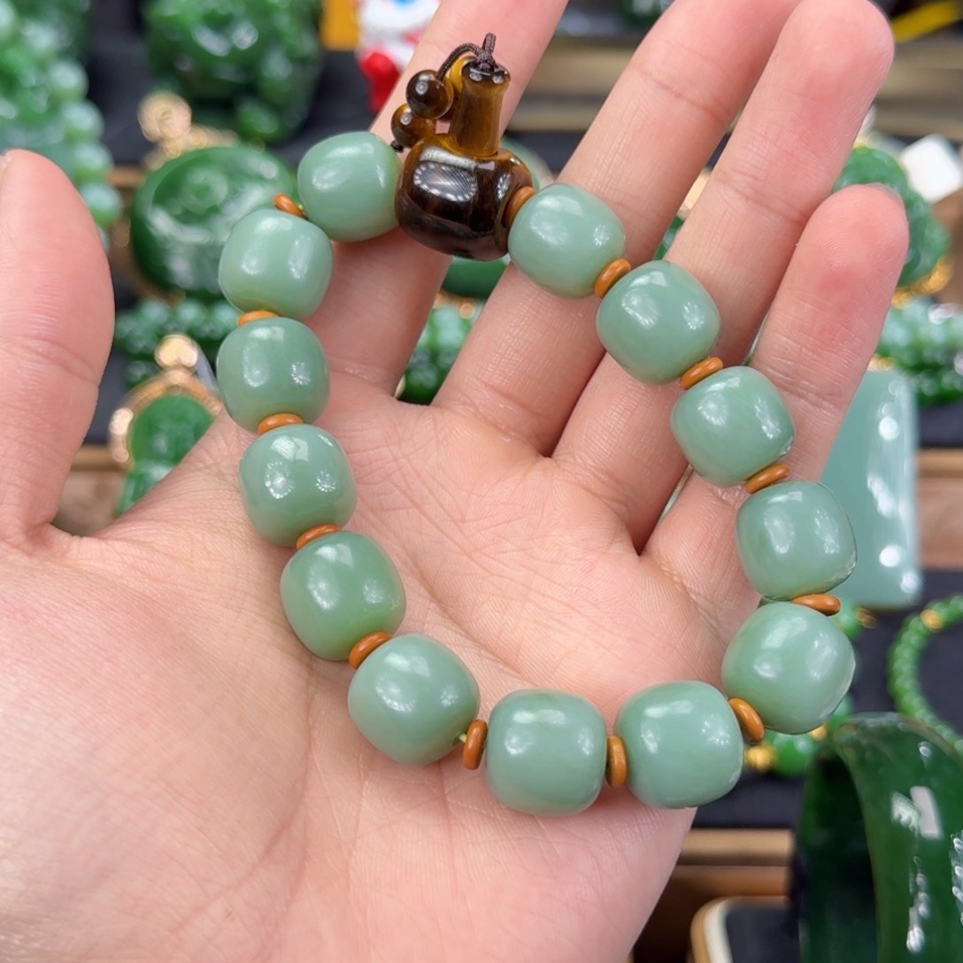和田玉（碧玉）手串未镶嵌