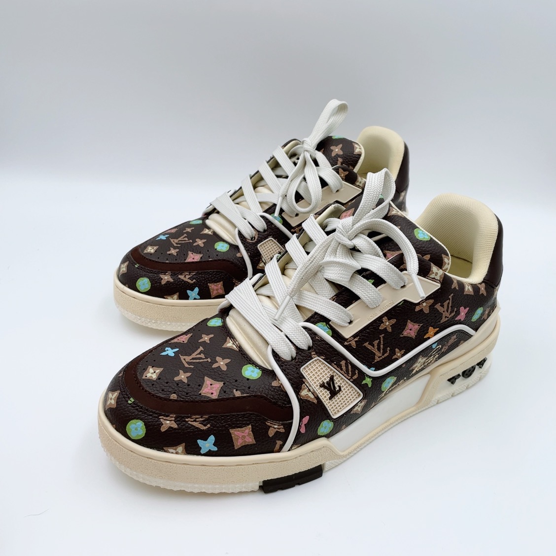 95新 LouisVuitton/路易威登 37.5码联名款棕色三彩印花板鞋my609