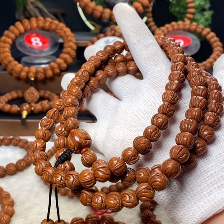 桃核吊坠老*志秦岭龙纹