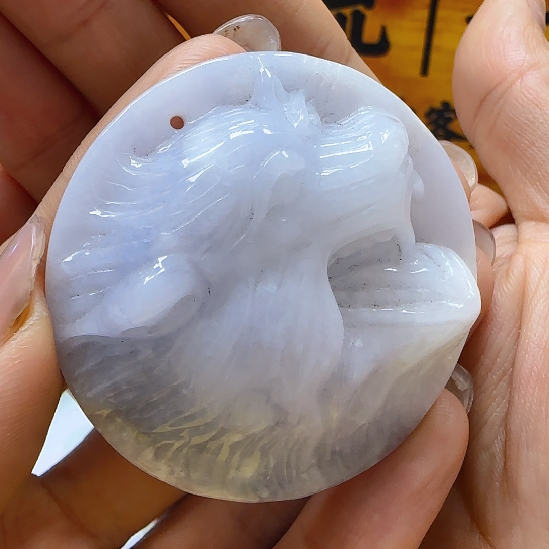 翡翠颈饰未镶嵌翡翠100