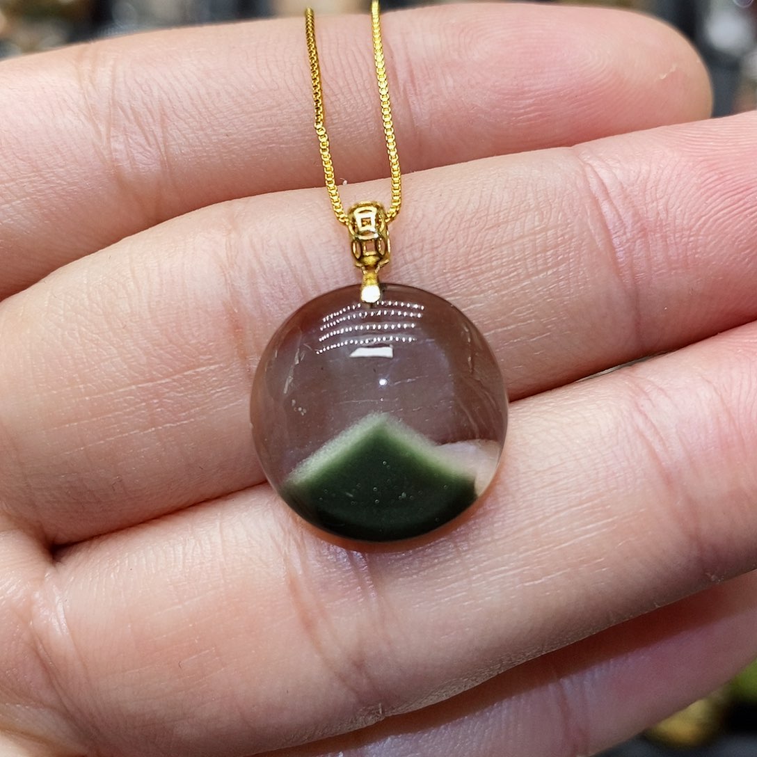 水晶颈饰18K金镶嵌天然精致水晶吊坠